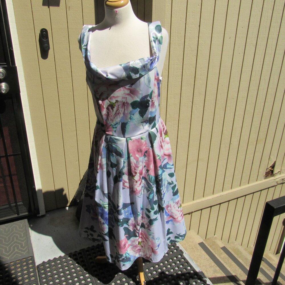 #172  NEW WOMEN'S SATIN FLORAL SUMMER DRESS BY DEBUT  (SIZE 14US / 18UK)